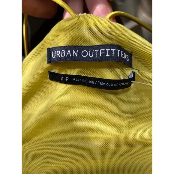 NWT Urban Outfitters Bella Crushed Velvet Cami  Yellow Green Size S Petite - Picture 6 of 10